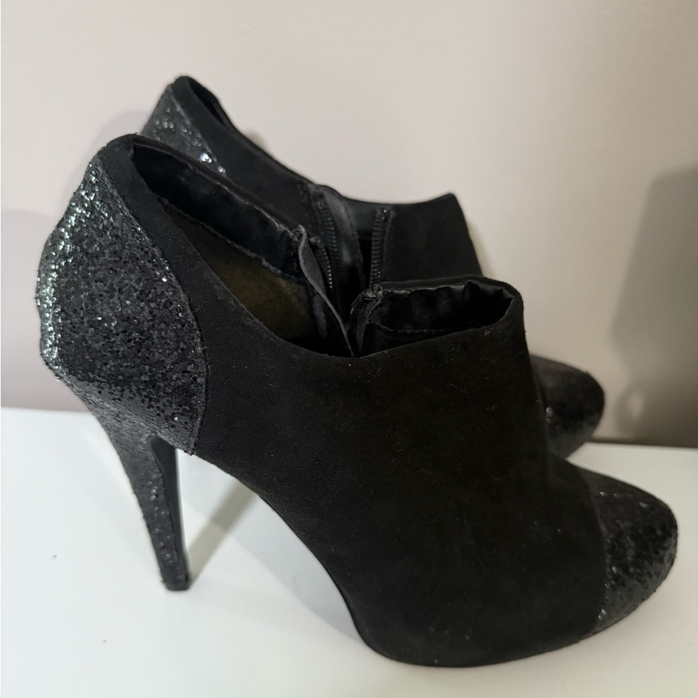 Rampage Black Ankle Booties with Glittery Heel